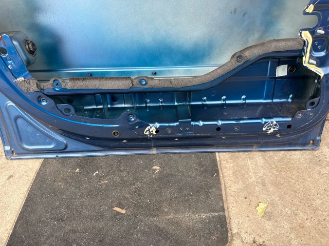 bontott AUDI A2 Bal első Ajtó (Üres lemez)