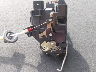 bontott AUDI A2 Bal első Ajtózár Motor