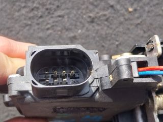 bontott AUDI A2 Bal első Ajtózár Motor