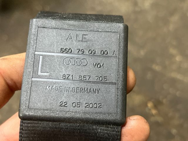 bontott AUDI A2 Bal első Biztonsági Öv