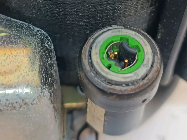 bontott AUDI A2 Bal első Biztonsági Öv