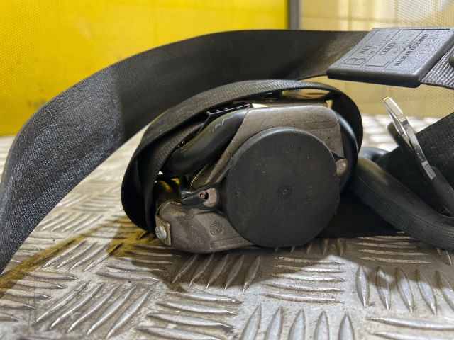 bontott AUDI A2 Bal első Biztonsági Öv