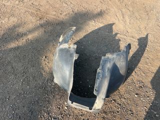 bontott AUDI A2 Bal első Első Dobbetét (Kerékjárati, Műanyag)