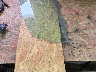 bontott AUDI A2 Bal első Fixüveg (Ajtóban)