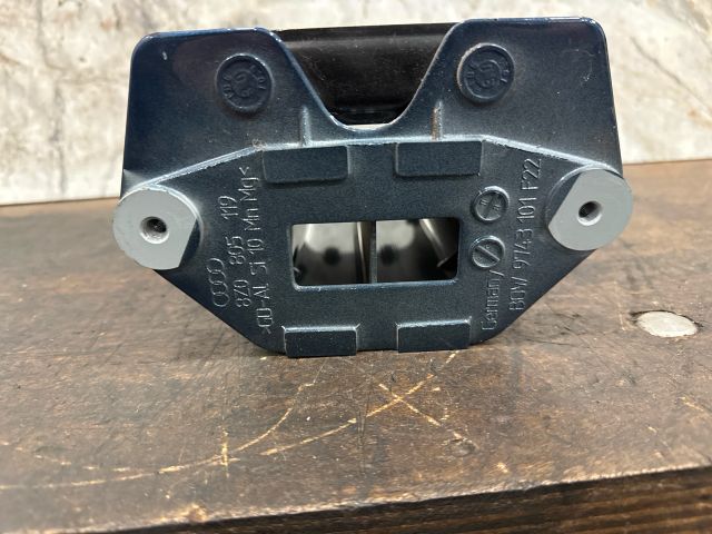 bontott AUDI A2 Bal első Lökhárító Merevítő Tartó (Fém)