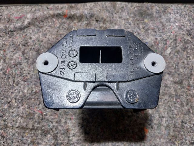 bontott AUDI A2 Bal első Lökhárító Merevítő Tartó (Fém)