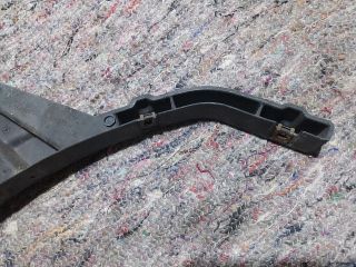 bontott AUDI A2 Bal első Lökhárító Tartó (Műanyag)