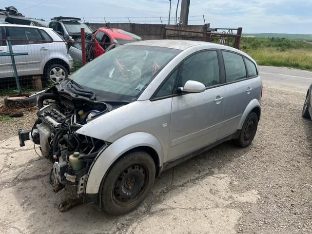 bontott AUDI A2 Bal hátsó Ajtó (Üres lemez)