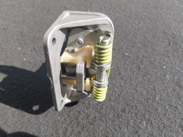 bontott AUDI A2 Bal hátsó Ajtóhatároló