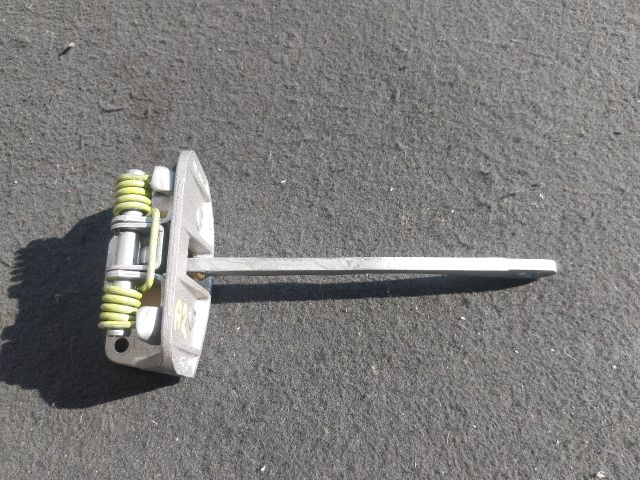 bontott AUDI A2 Bal hátsó Ajtóhatároló