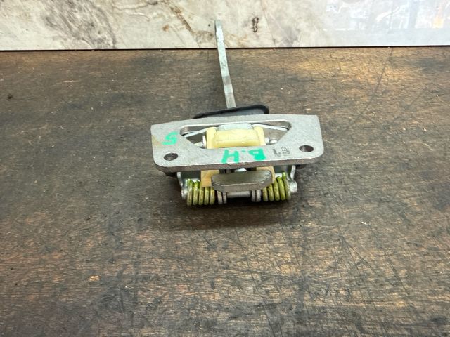 bontott AUDI A2 Bal hátsó Ajtóhatároló