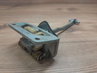 bontott AUDI A2 Bal hátsó Ajtóhatároló