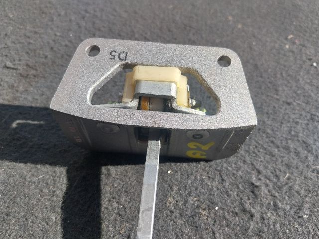 bontott AUDI A2 Bal hátsó Ajtóhatároló