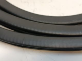 bontott AUDI A2 Bal hátsó Gumikéder