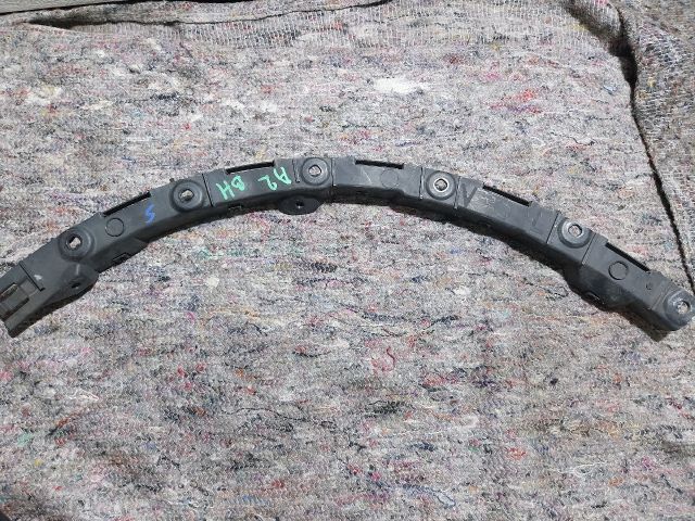 bontott AUDI A2 Bal hátsó Lökhárító Tartó (Műanyag)