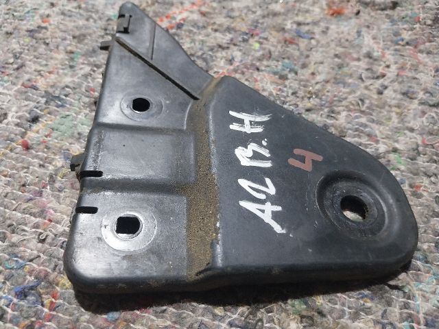 bontott AUDI A2 Bal hátsó Oldal Lökhárító Tartó (Műanyag)