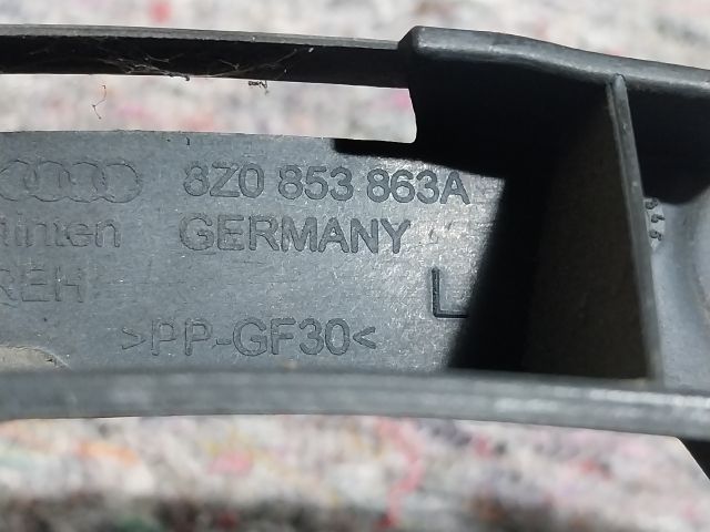 bontott AUDI A2 Bal hátsó Oldal Lökhárító Tartó (Műanyag)