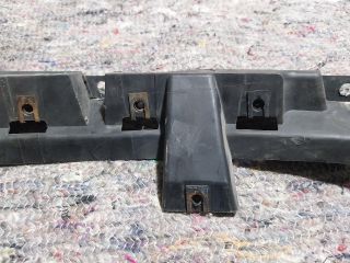 bontott AUDI A2 Bal hátsó Oldal Lökhárító Tartó (Műanyag)