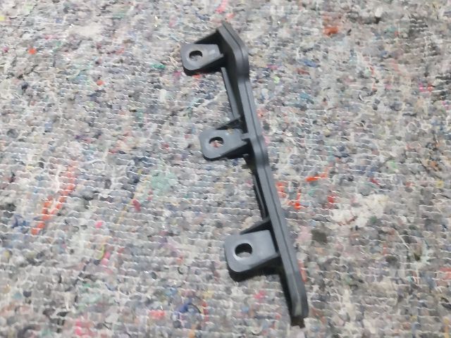 bontott AUDI A2 Bal hátsó Oldal Lökhárító Tartó (Műanyag)