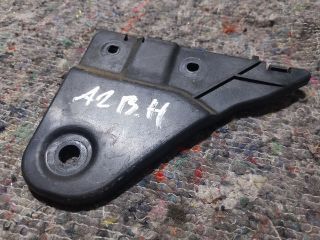 bontott AUDI A2 Bal hátsó Oldal Lökhárító Tartó (Műanyag)