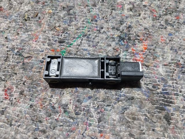 bontott AUDI A2 Bal hátsó Oldal Ütközés Érzékelő