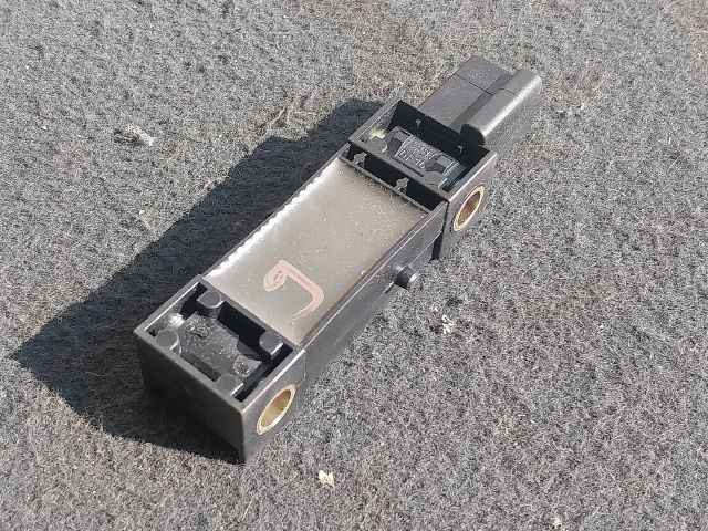 bontott AUDI A2 Bal hátsó Oldal Ütközés Érzékelő