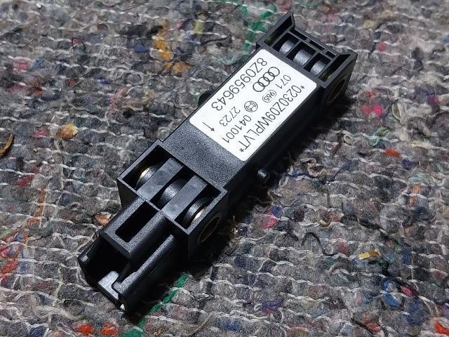 bontott AUDI A2 Bal hátsó Oldal Ütközés Érzékelő