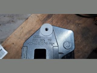 bontott AUDI A2 Bal Lökhárító Tartó Nyúlványvég