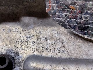 bontott AUDI A2 Bal Sárvédő Oldaltartó