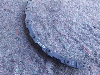 bontott AUDI A2 Bal Sárvédő Oldaltartó