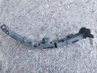 bontott AUDI A2 Bal Sárvédő Oldaltartó