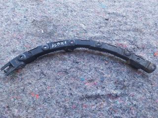 bontott AUDI A2 Bal Sárvédő Oldaltartó