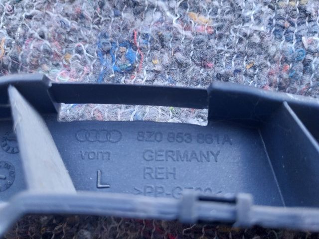 bontott AUDI A2 Bal Sárvédő Oldaltartó