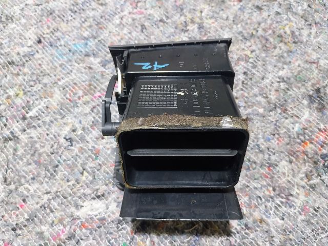 bontott AUDI A2 Bal Szellőző