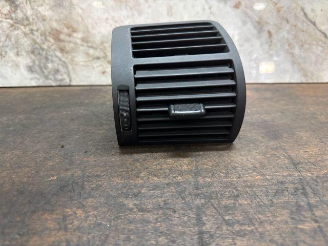 bontott AUDI A2 Bal Szellőző