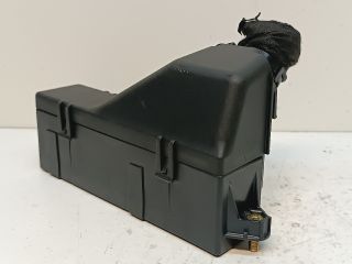 bontott AUDI A2 Biztosítéktábla Utastér