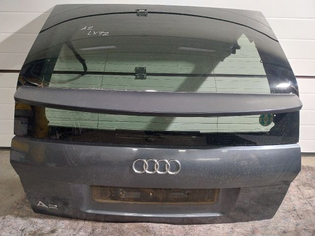 bontott AUDI A2 Csomagtérajtó (Részeivel)