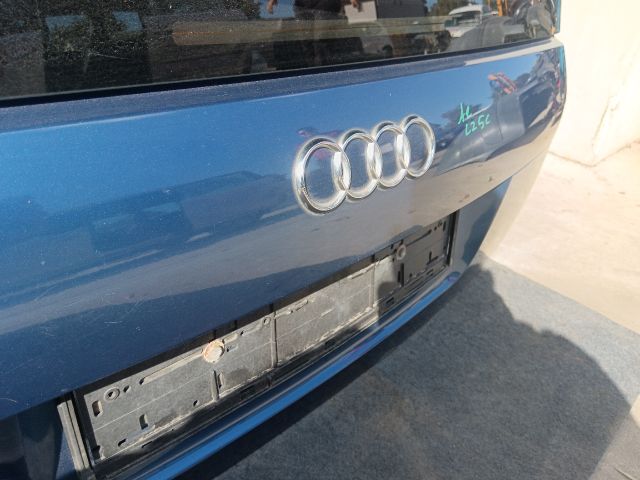 bontott AUDI A2 Csomagtérajtó (Részeivel)