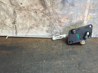 bontott AUDI A2 Csomagtérajtó Zárszerkezet