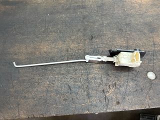 bontott AUDI A2 Csomagtérajtó Zárszerkezet