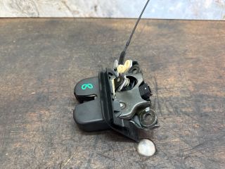 bontott AUDI A2 Csomagtérajtó Zárszerkezet