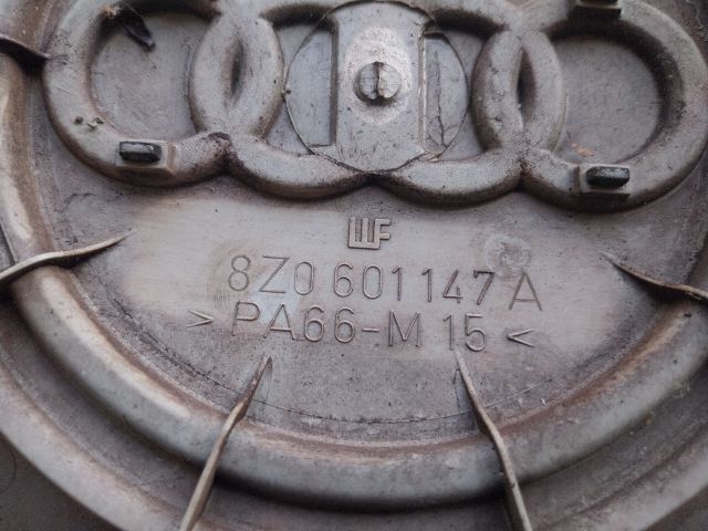 bontott AUDI A2 Dísztárcsa (1 db)