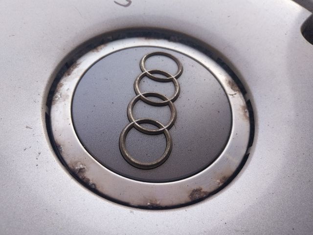 bontott AUDI A2 Dísztárcsa (1 db)