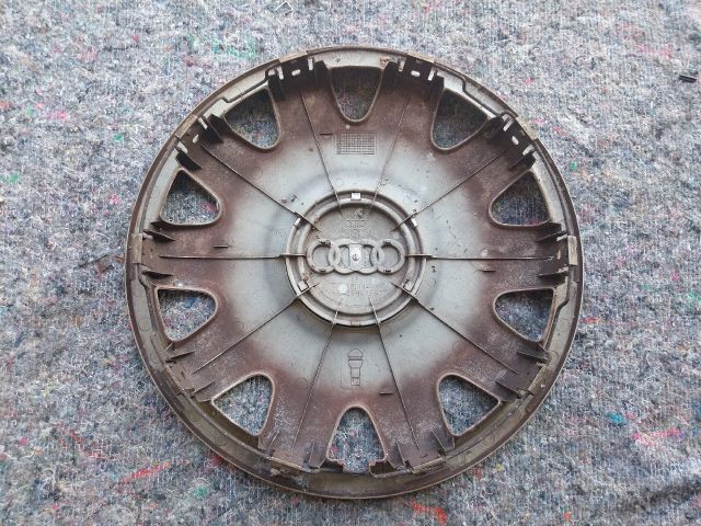 bontott AUDI A2 Dísztárcsa (1 db)