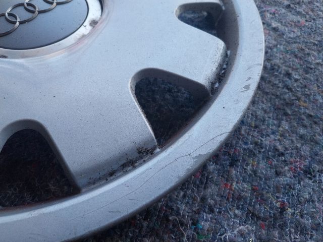 bontott AUDI A2 Dísztárcsa (1 db)