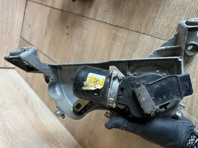 bontott AUDI A2 Első Ablaktörlő Szerkezet