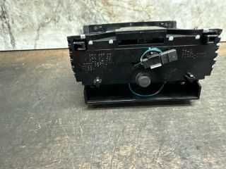 bontott AUDI A2 Első Hamutartó