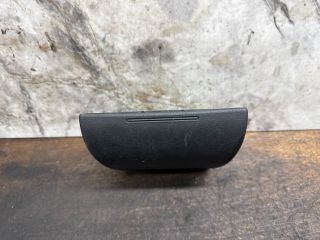 bontott AUDI A2 Első Hamutartó