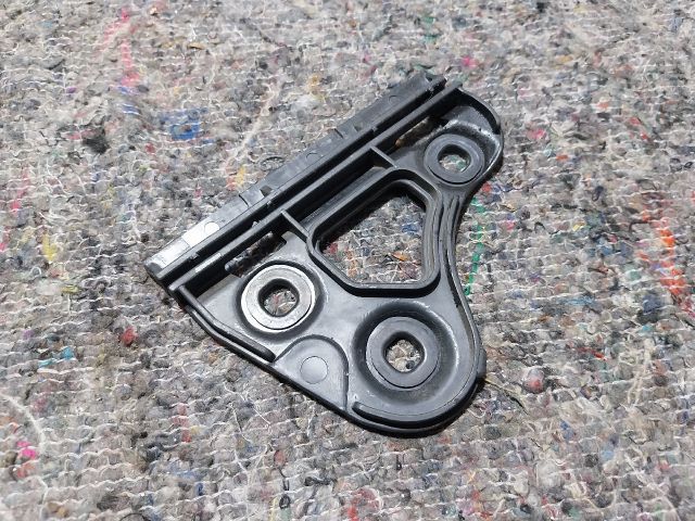 bontott AUDI A2 Első Lökhárító Alsó (Műanyag)