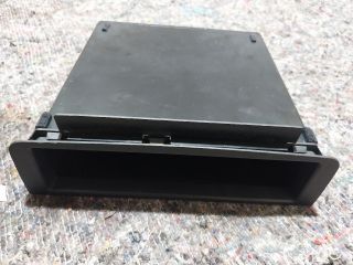 bontott AUDI A2 Első Tároló Rekesz